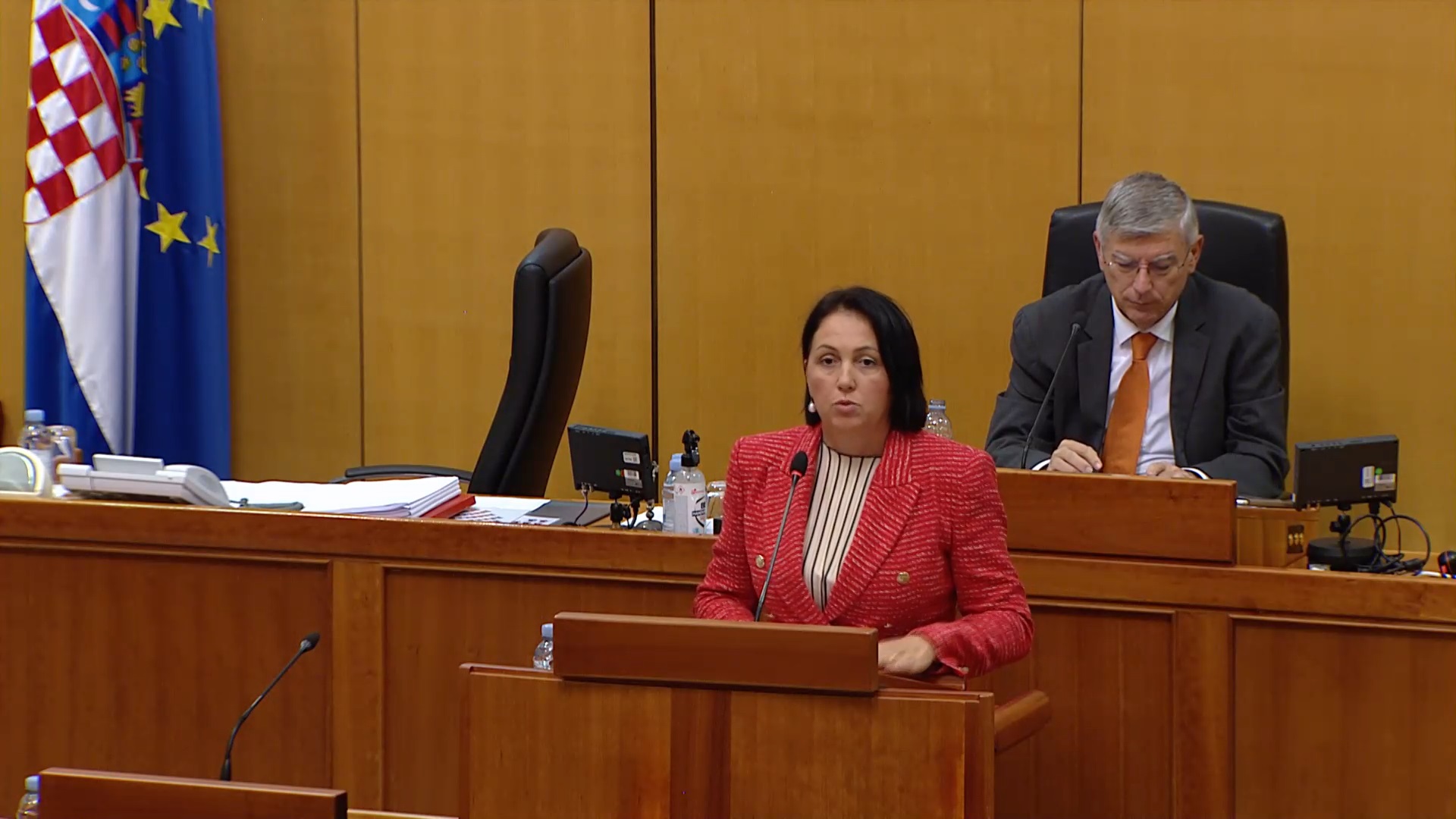 Nemet: Nadležni moraju pronaći rješenje za neprijavljivanje gostiju i smještaja 'na crno'!